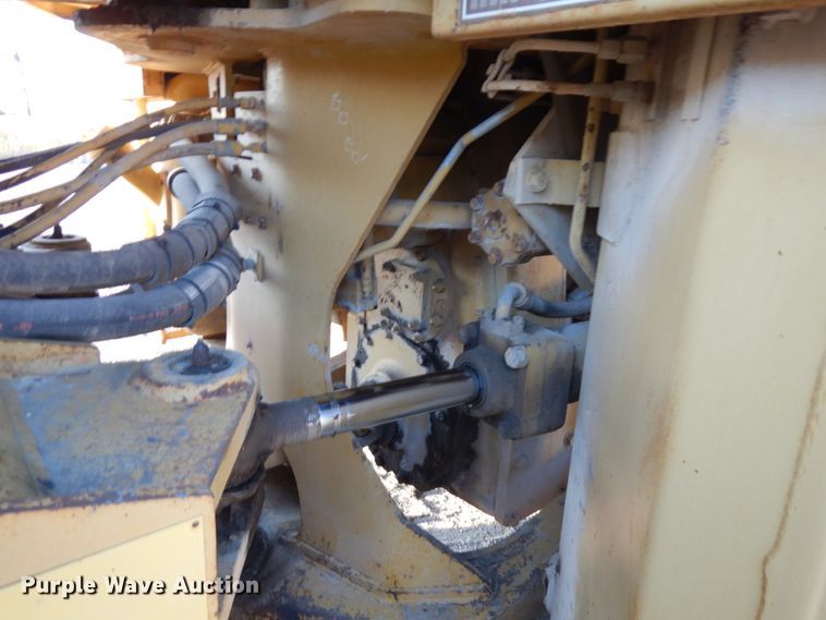 image for item KK9775 1985 Caterpillar 980C  wheel loader