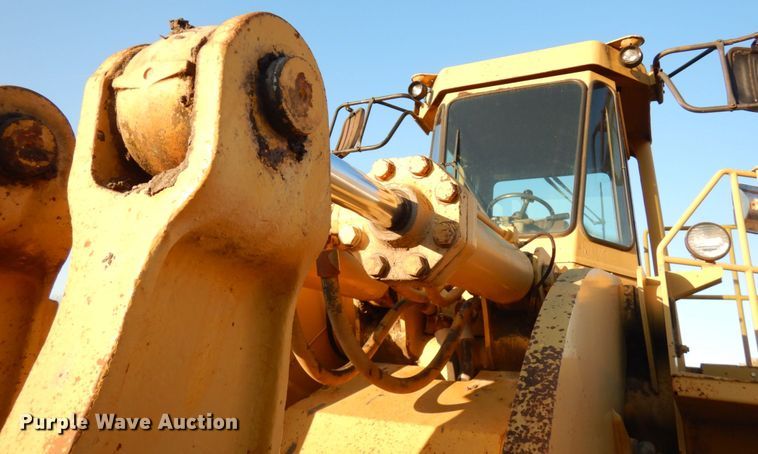 image for item KK9775 1985 Caterpillar 980C  wheel loader