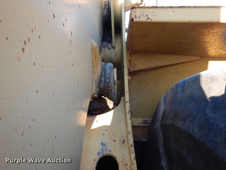 image for item KK9775 1985 Caterpillar 980C  wheel loader