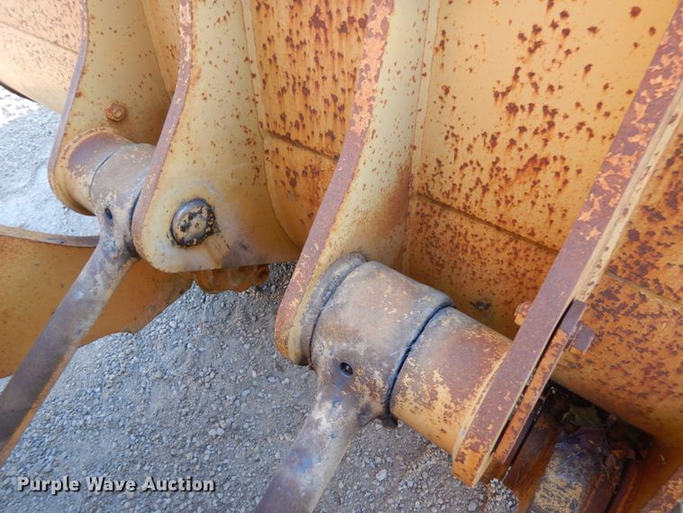 image for item KK9775 1985 Caterpillar 980C  wheel loader