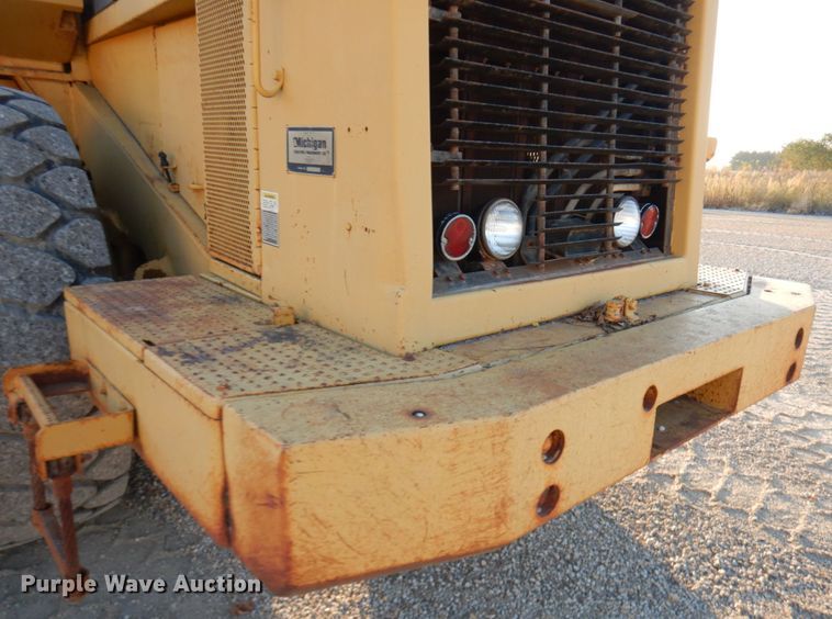 image for item KK9775 1985 Caterpillar 980C  wheel loader