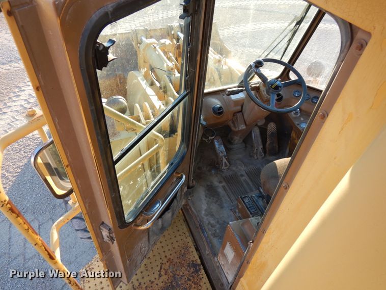 image for item KK9775 1985 Caterpillar 980C  wheel loader