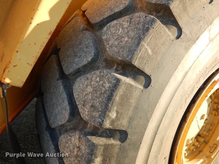 image for item KK9775 1985 Caterpillar 980C  wheel loader