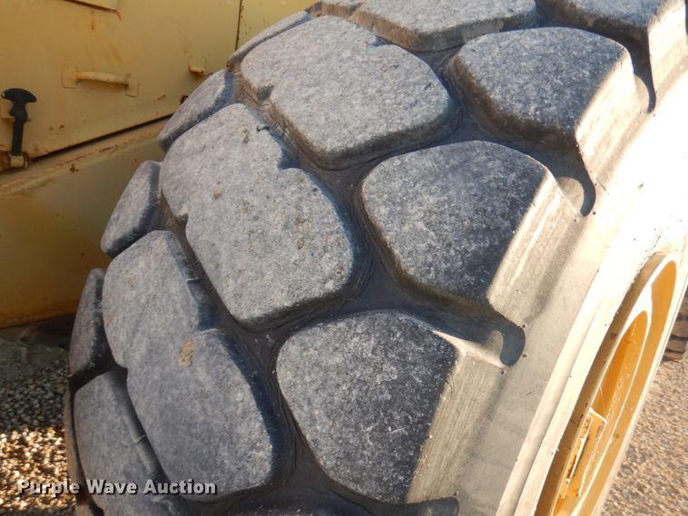 image for item KK9775 1985 Caterpillar 980C  wheel loader