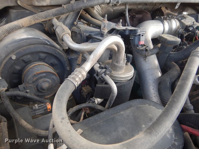 image for item KO9176 2000 Ford F450 Super Duty  utility / service truck