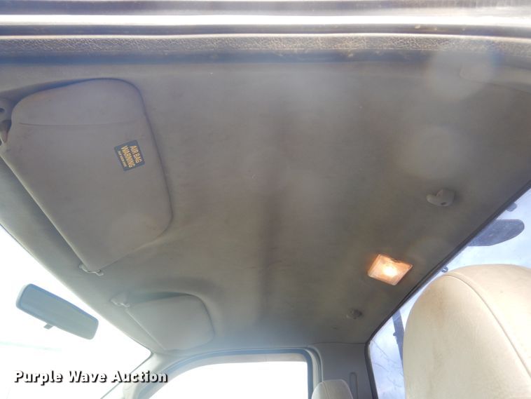 image for item KO9176 2000 Ford F450 Super Duty  utility / service truck