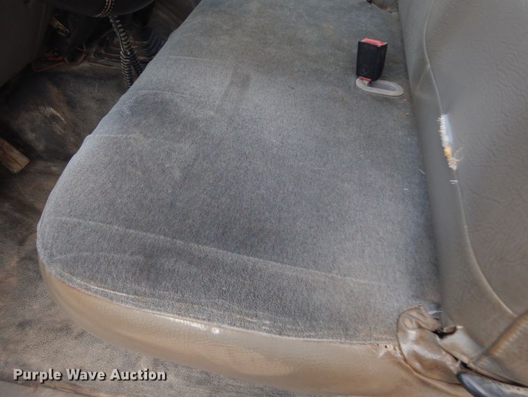 image for item KO9176 2000 Ford F450 Super Duty  utility / service truck