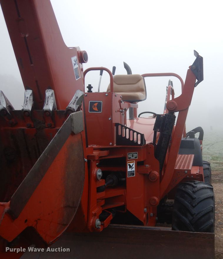 image for item KO9177 2004 Ditch Witch RT55  trencher