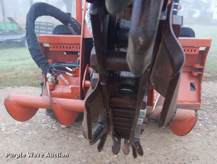 image for item KO9177 2004 Ditch Witch RT55  trencher