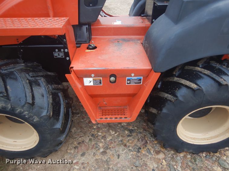 image for item KO9177 2004 Ditch Witch RT55  trencher