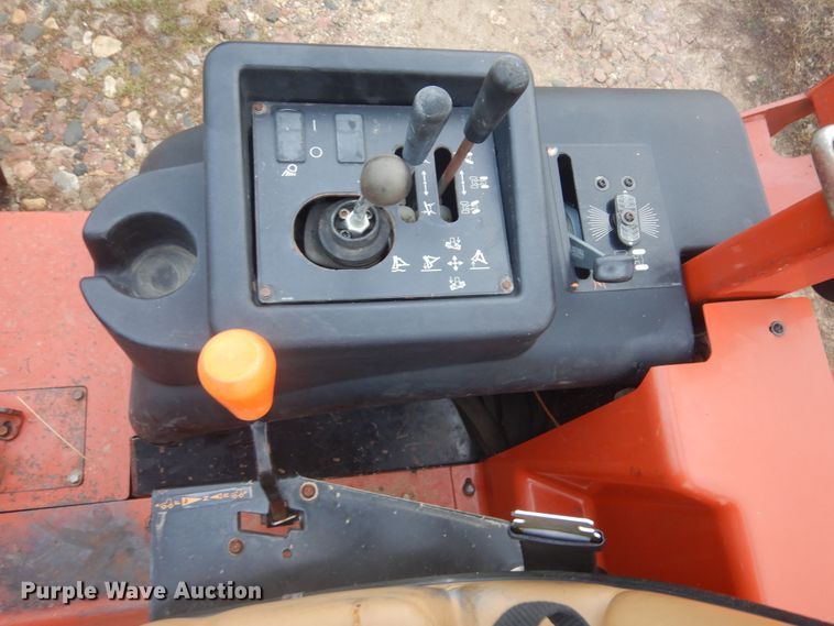 image for item KO9177 2004 Ditch Witch RT55  trencher