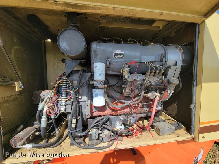 image for item KQ9100 1998 JLG 80HX  boom lift