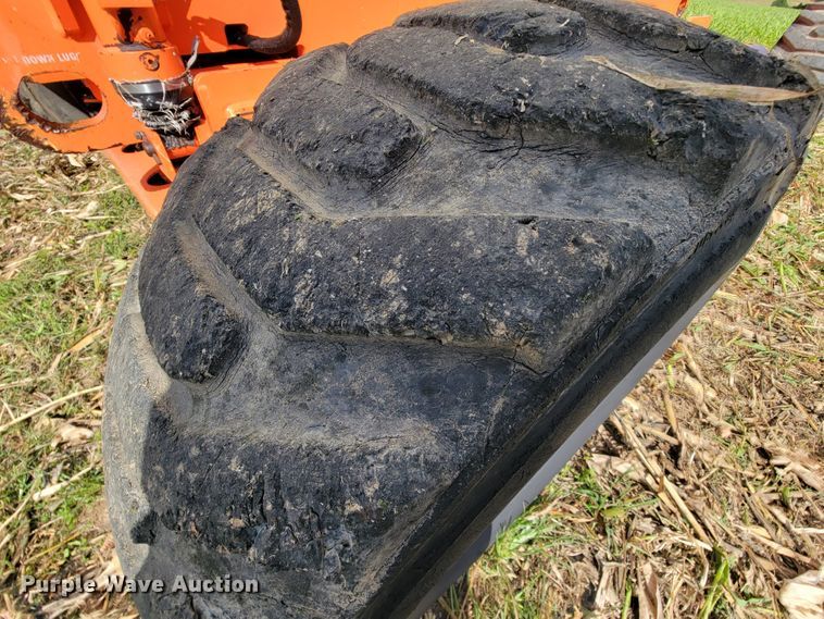 image for item KQ9100 1998 JLG 80HX  boom lift