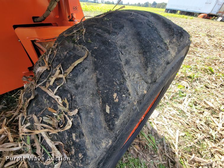 image for item KQ9100 1998 JLG 80HX  boom lift