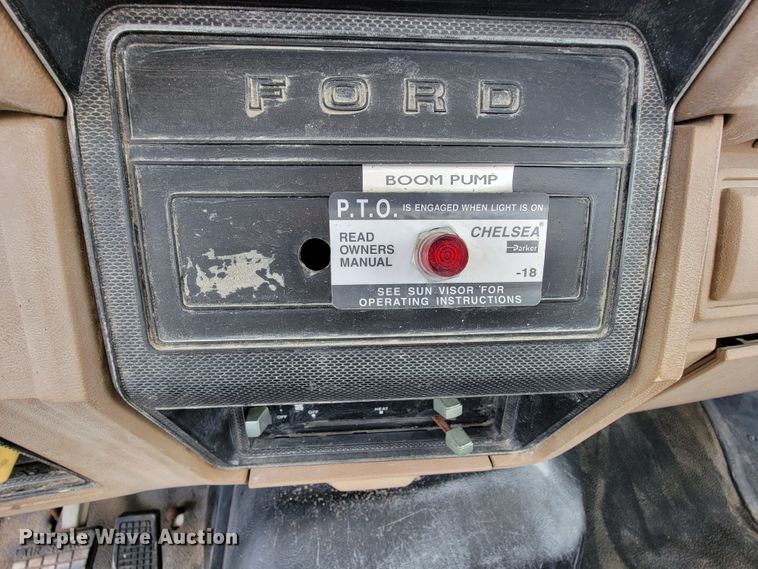 image for item KQ9101 1987 Ford 5700  digger derrick truck