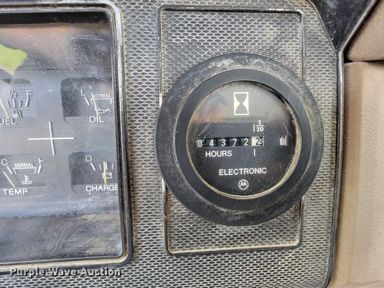 image for item KQ9101 1987 Ford 5700  digger derrick truck