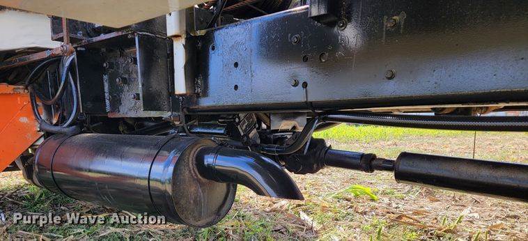 image for item KQ9101 1987 Ford 5700  digger derrick truck