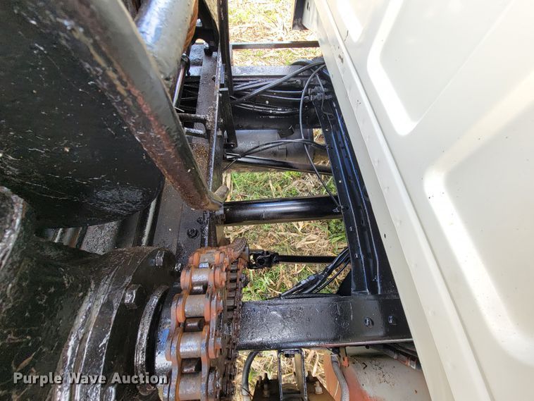 image for item KQ9101 1987 Ford 5700  digger derrick truck