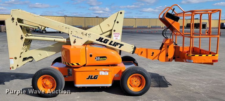 image for item KQ9102 1994 JLG 35 Electric  boom lift