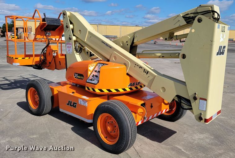 image for item KQ9102 1994 JLG 35 Electric  boom lift