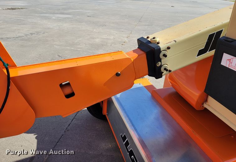image for item KQ9102 1994 JLG 35 Electric  boom lift