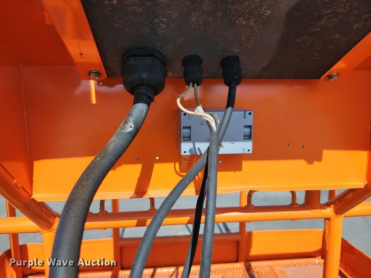 image for item KQ9102 1994 JLG 35 Electric  boom lift