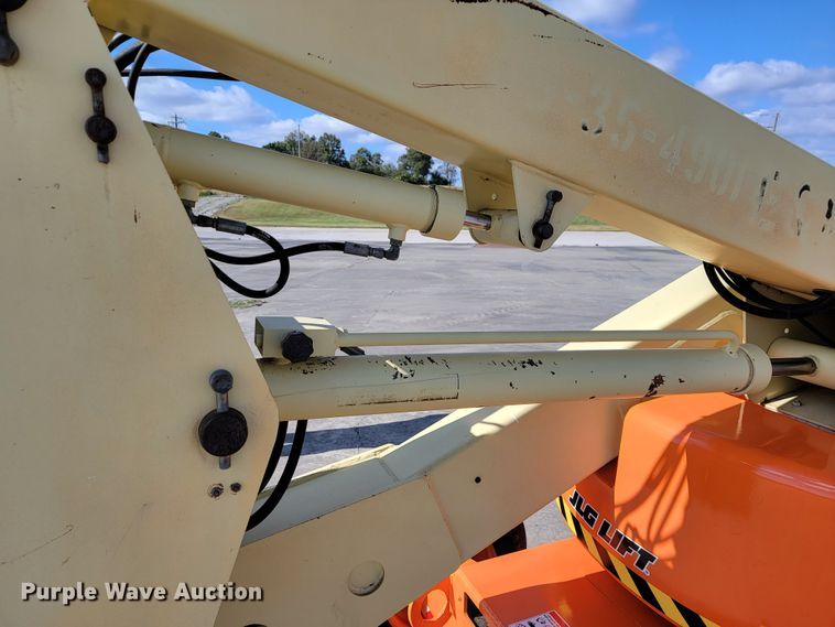 image for item KQ9102 1994 JLG 35 Electric  boom lift
