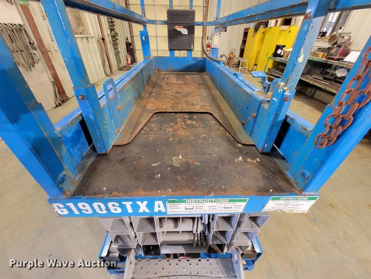 image for item KQ9104 Genie GS-1930  scissor lift