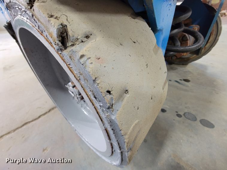 image for item KQ9104 Genie GS-1930  scissor lift