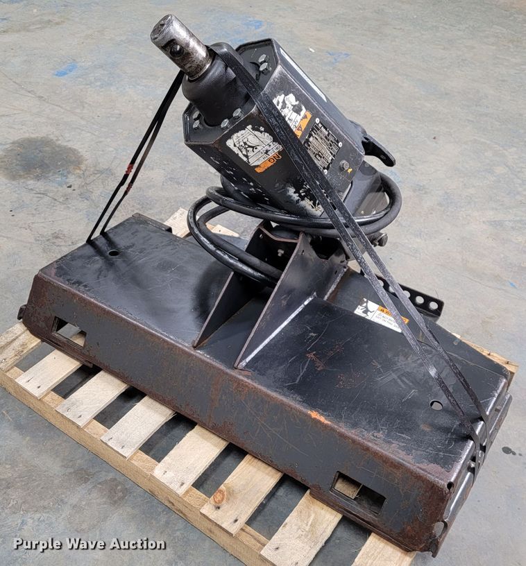 image for item KQ9105 Bobcat 300  skid steer auger