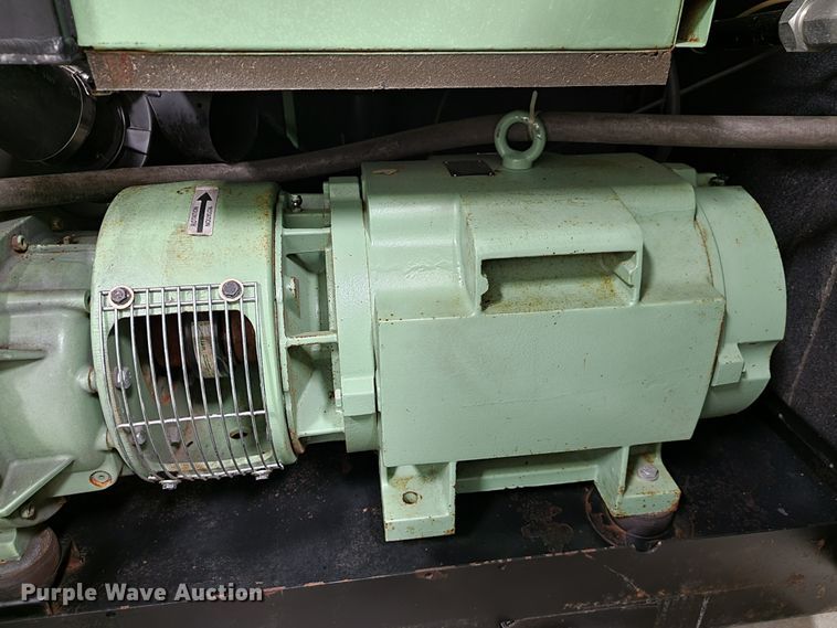 image for item KQ9107 Sullair 3700  air compressor