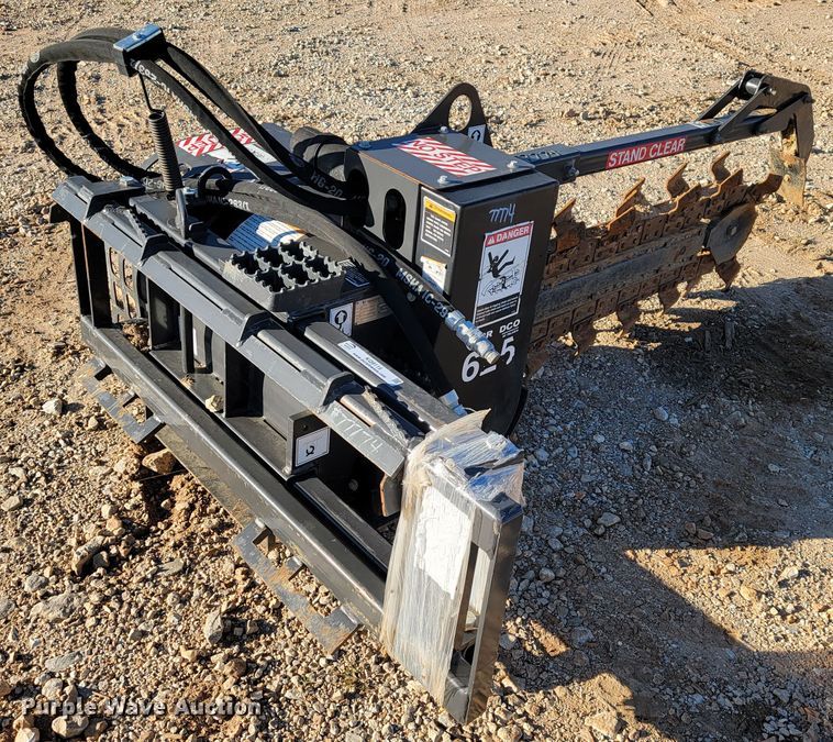 image for item KQ9115 2018 Paladin 625 skid steer trencher