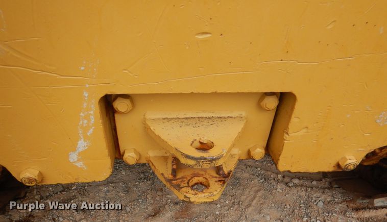 image for item KQ9658 1978 Caterpillar 977L  track loader