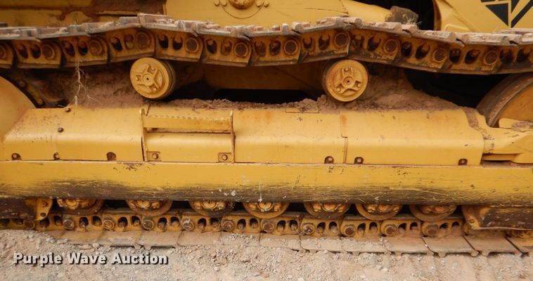 image for item KQ9658 1978 Caterpillar 977L  track loader