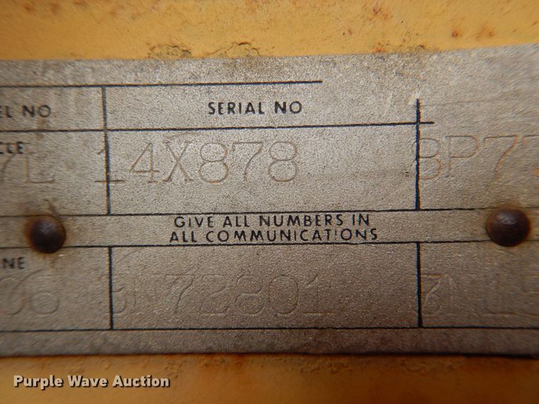 image for item KQ9658 1978 Caterpillar 977L  track loader