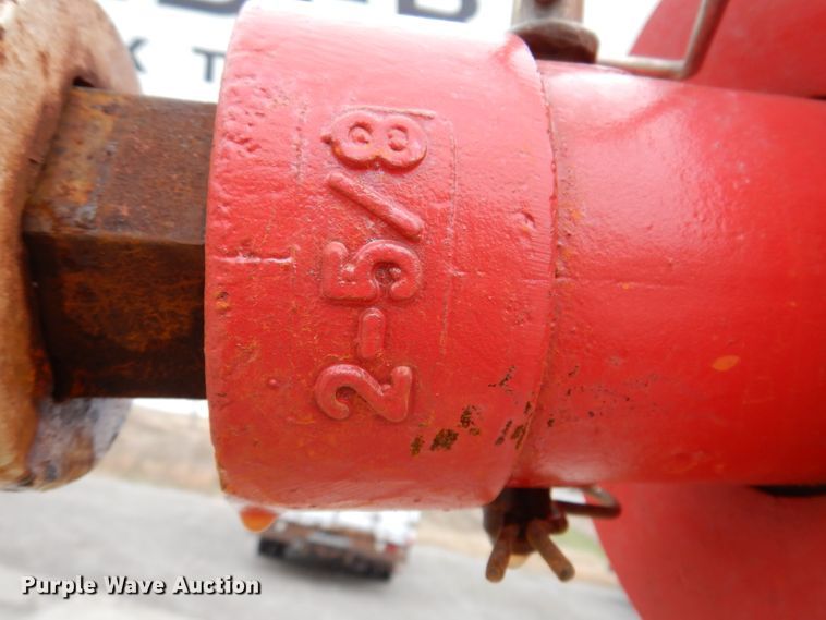 image for item KY9554 2001 International 4900  pressure digger truck