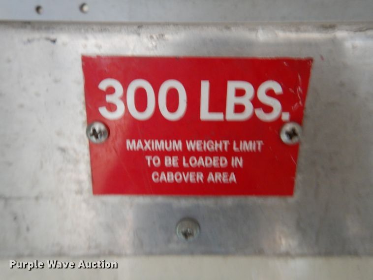 image for item KY9555 2003 Ford E550 Super Duty  box truck