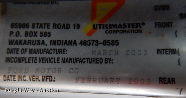 image for item KY9555 2003 Ford E550 Super Duty  box truck