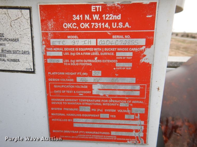 image for item KY9557 2004 Ford F550 Super Duty  bucket truck