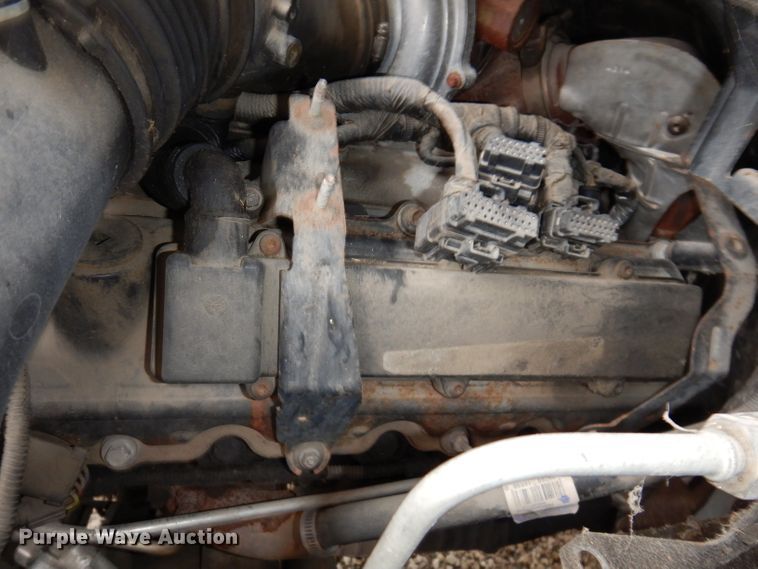 image for item KY9557 2004 Ford F550 Super Duty  bucket truck