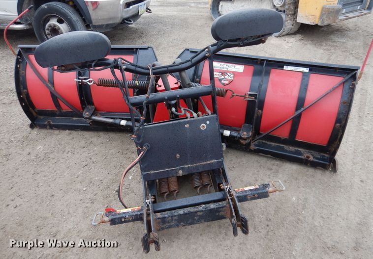 image for item KY9572 Boss Poly V snow plow