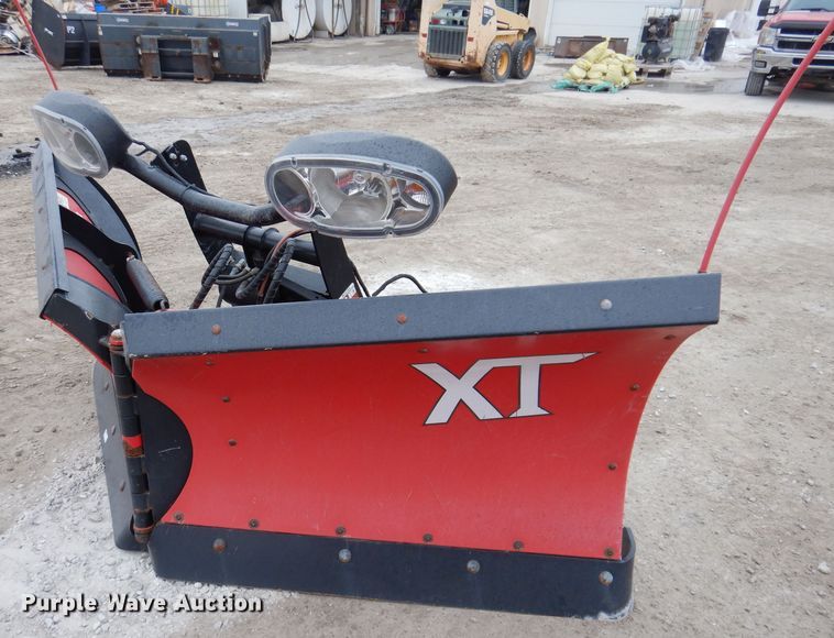 image for item KY9573 Boss Ply V XT snow plow