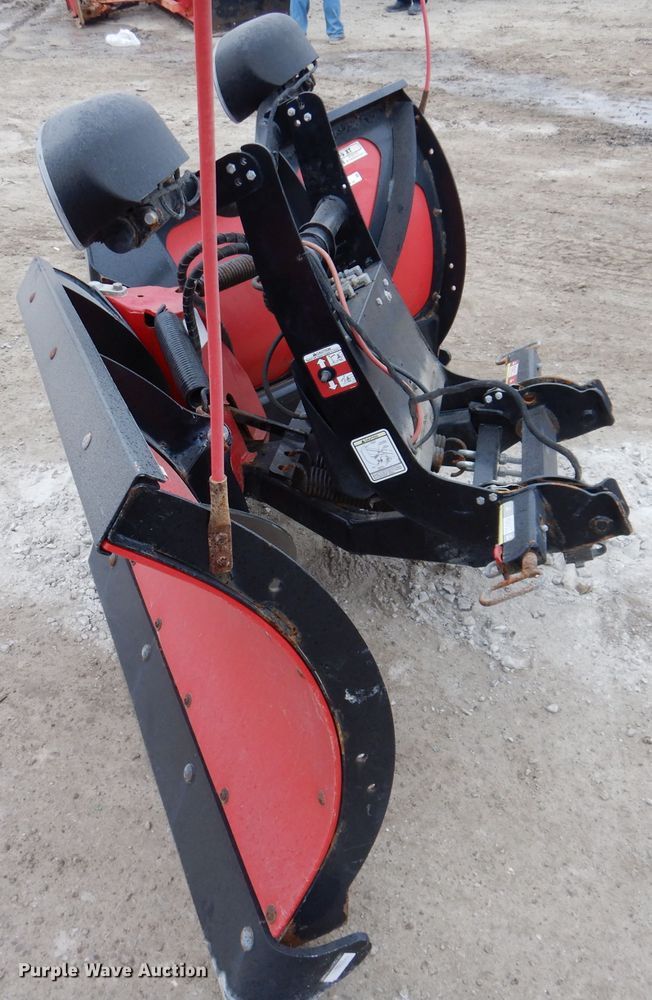 image for item KY9573 Boss Ply V XT snow plow
