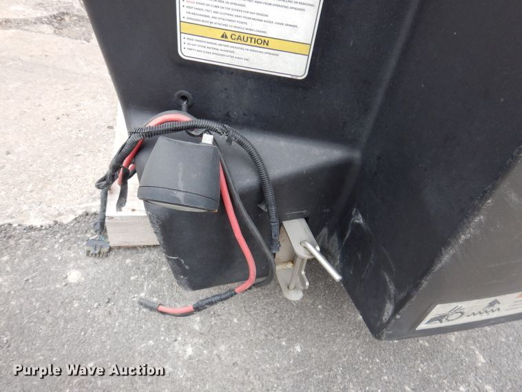 image for item KY9578 Boss VBX 9000 spreader