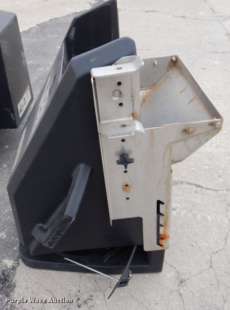 image for item KY9578 Boss VBX 9000 spreader