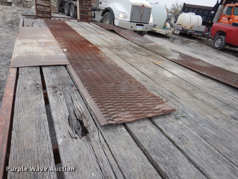 image for item KY9580 1998 Cronkhite 6400A  equipment trailer