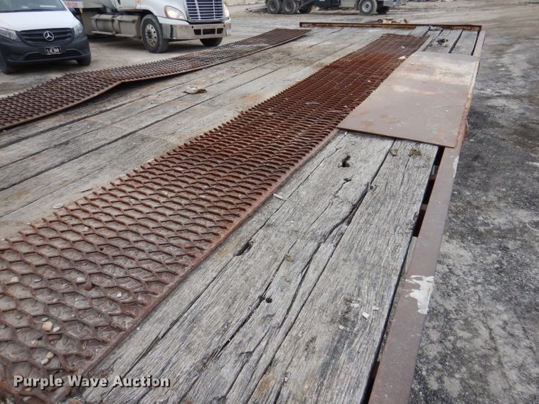 image for item KY9580 1998 Cronkhite 6400A  equipment trailer