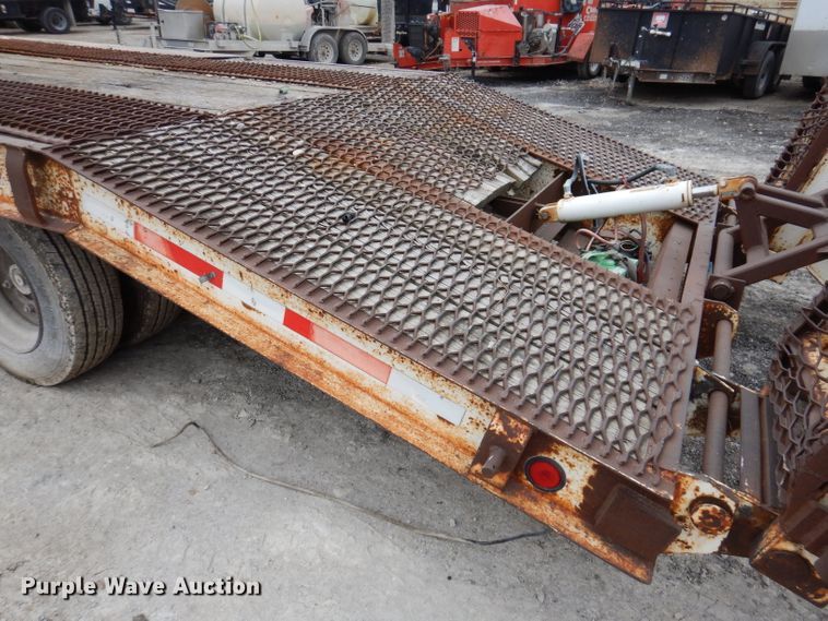 image for item KY9580 1998 Cronkhite 6400A  equipment trailer