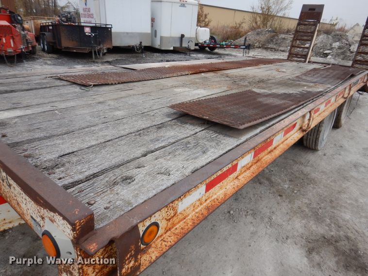 image for item KY9580 1998 Cronkhite 6400A  equipment trailer
