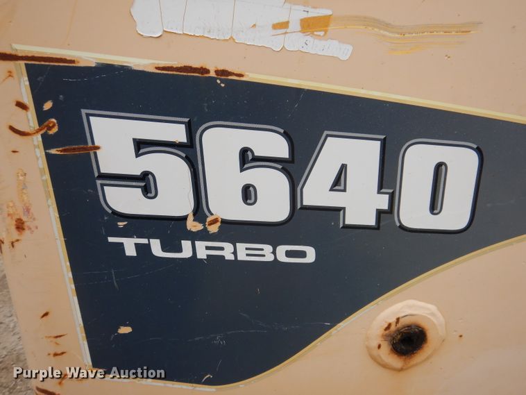 image for item KY9581 2004 Gehl 5640  skid steer loader